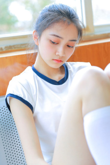 s调教m虐打扇耳光